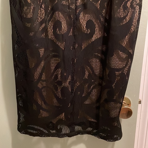 Black Women’s dress - Picture 6 of 9